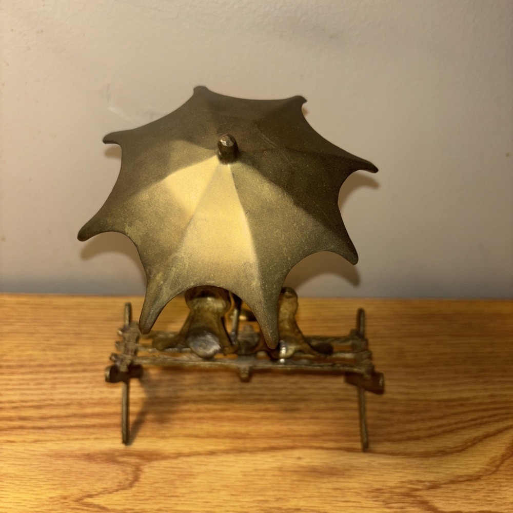 Vintage Brass Frogs on Bench with Umbrella Figurine Mid Century Decor Statuette - Picture 3 of 10